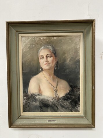 œuvre de Yves Diey portrait d'une élégante dans encadrement . XX siècle .