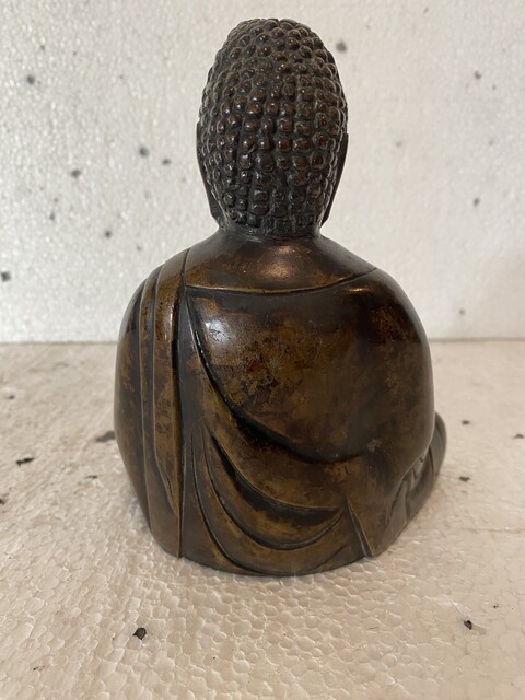 bouddha en méditation en bronze massif patine brune . XX siècle.