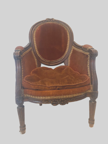 fauteuils d'enfant Louis XVI en hêtre patiné à l'antique . XIX siècle .