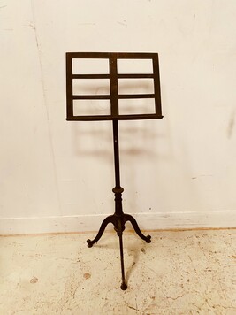 porte partition époque Napoléon III en fonte de fer travaillé . XIX siècle .