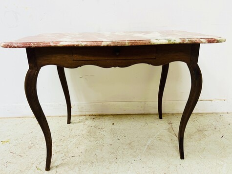 table de salon époque Louis XV en chêne massif dessus marbre . XX siècle .